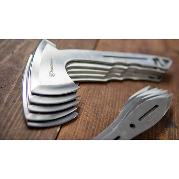 Smith & Wesson&reg; Ultimate Bullseye Throwing Combo